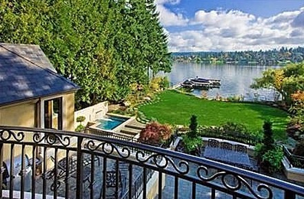 Seattle Real Estate Agents Sell Home Fast Service Risks Defying Convention