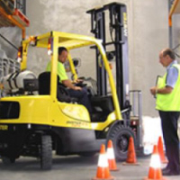 UK Forklift Truck Training Offers New Five Day Novice Counterbalance Course