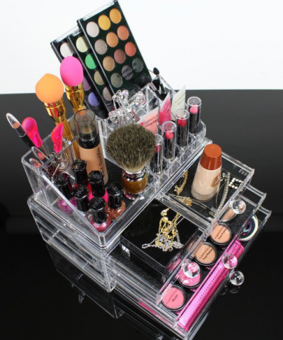 Cosmopolitan Collection Offers Satisfaction Guarantee On Makeup Organizer