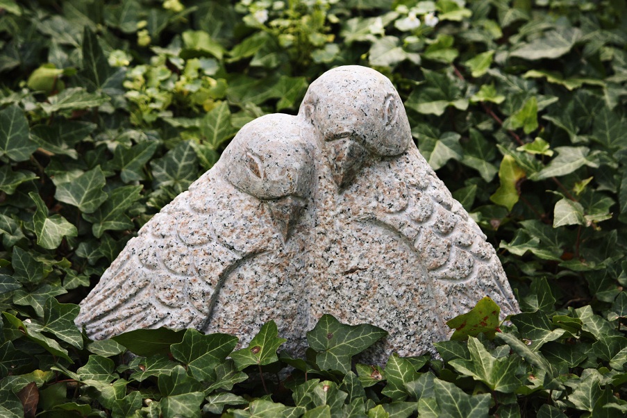 Love Bird Garden Sculpture The Perfect Gift for Garden Lovers this