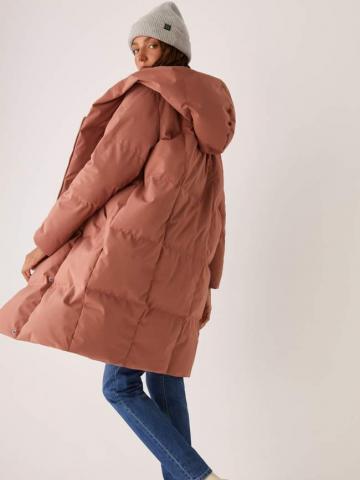 Puffer jacket hot sale women's waterproof